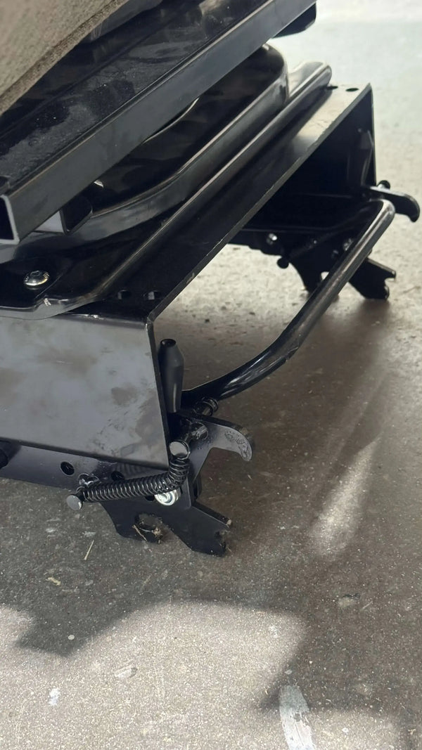 SWIVEL Click In/Out Seat base